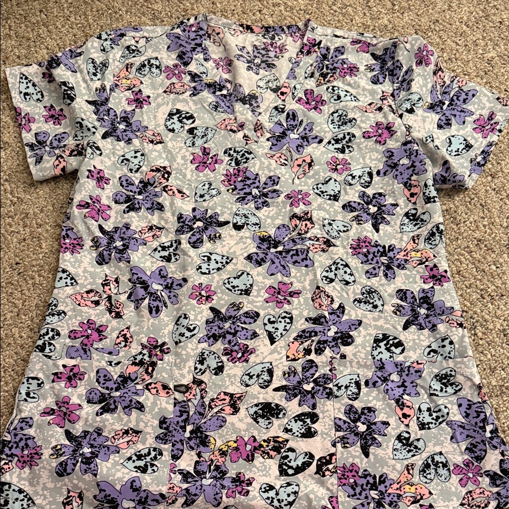 Vibrant Floral stretch Scrub Top - Picture 1 of 4
